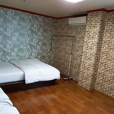 Gumi A Motel Dış mekan fotoğraf